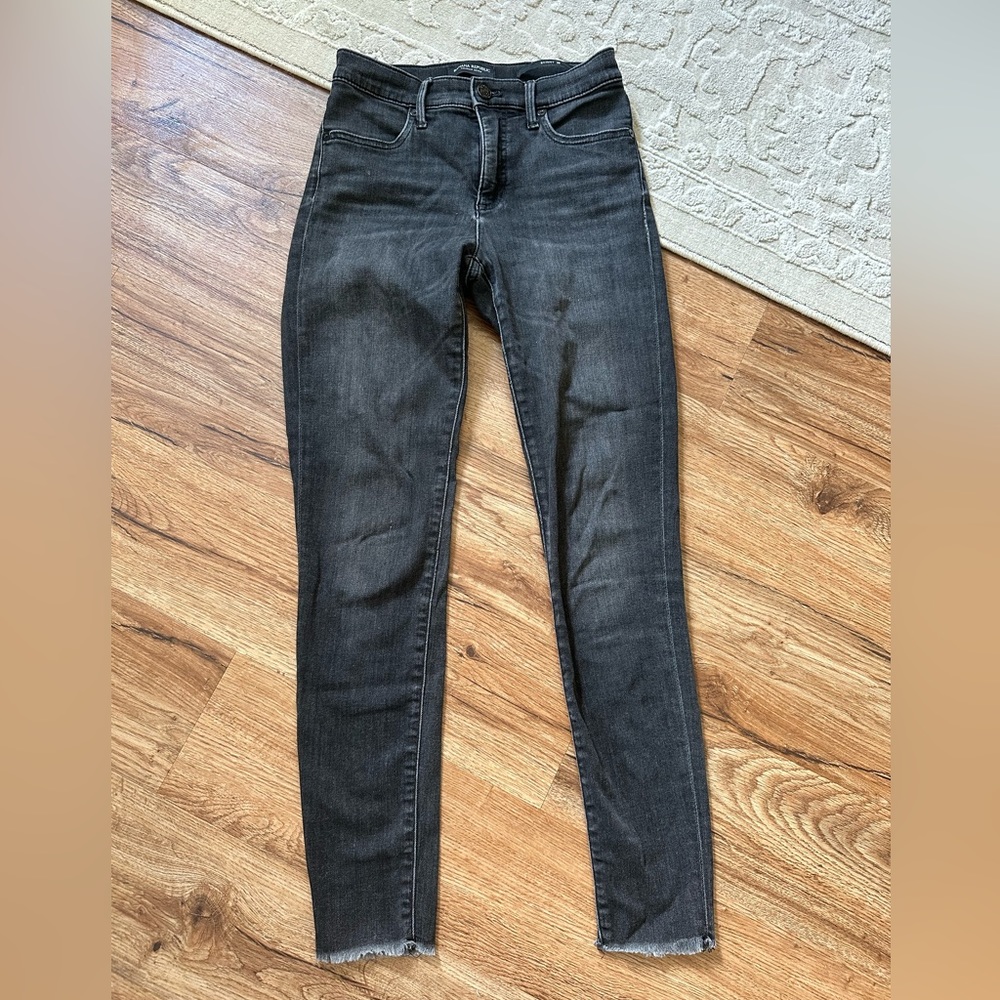 Women’s Banana Republic High Rise Black Raw Hem Jean